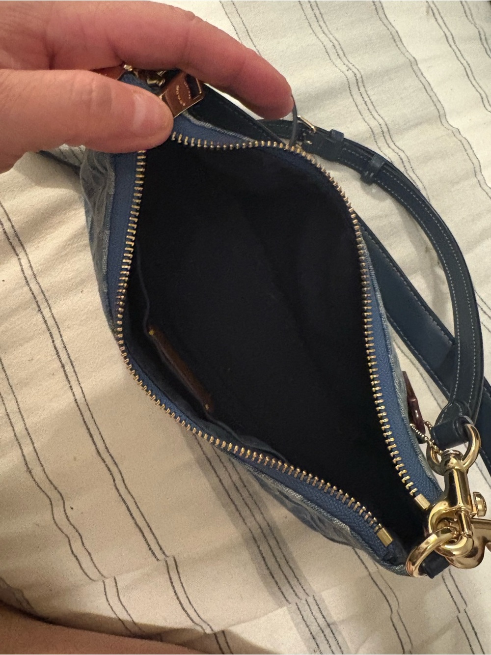 Coach Denim Signature Canvas Shoulder Bag - Denim Blue with Gold Hardware - Picture 4 of 8